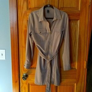 Windsor shirtdress with zip front